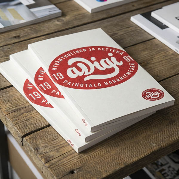 Kirja A5 – Pehmeäkantinen - värillinen