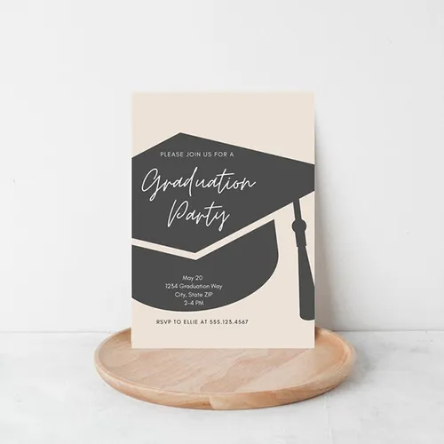 Classic Graduation invitations.    Klasicheski pokani za diplomirane