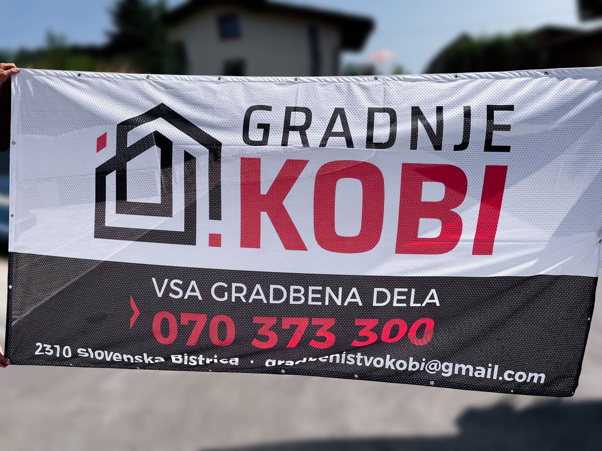 tekstilni transparent vodoravnega formata