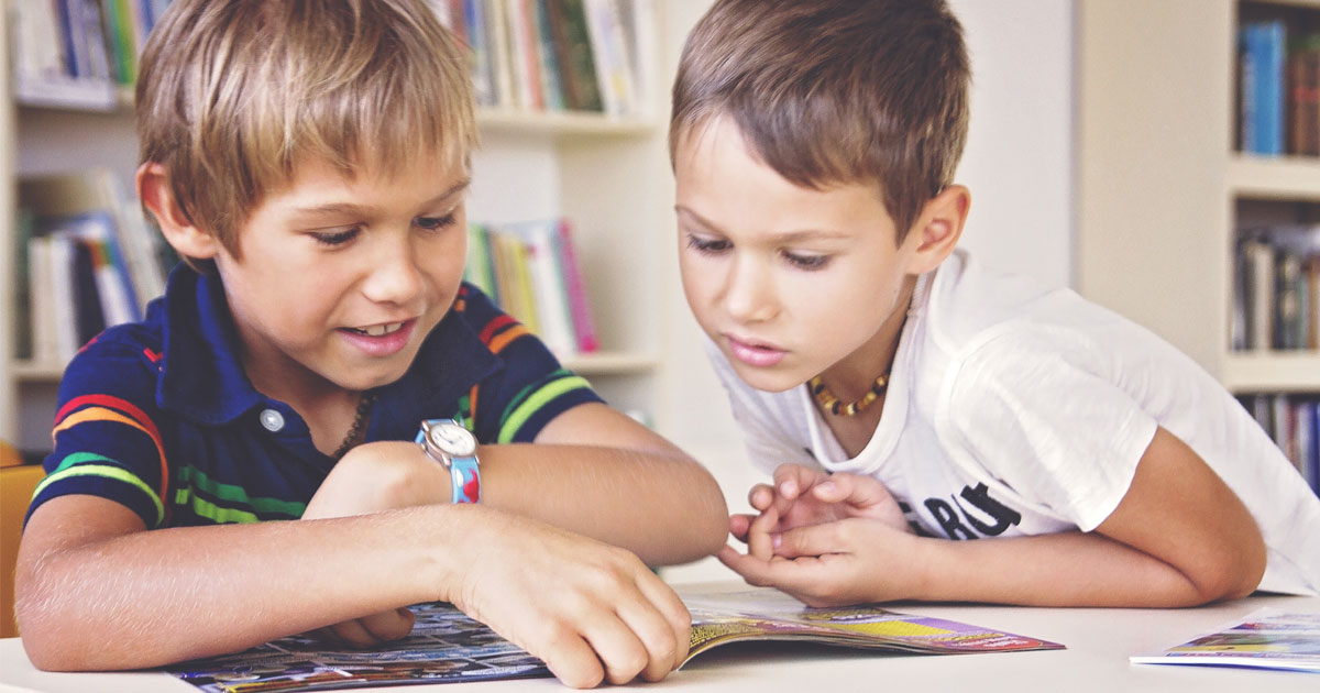 diseñar-online-foto-revista-anuario-escolar-colorweb