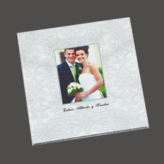 Foto álbum cuadrado de 21x21 cm.