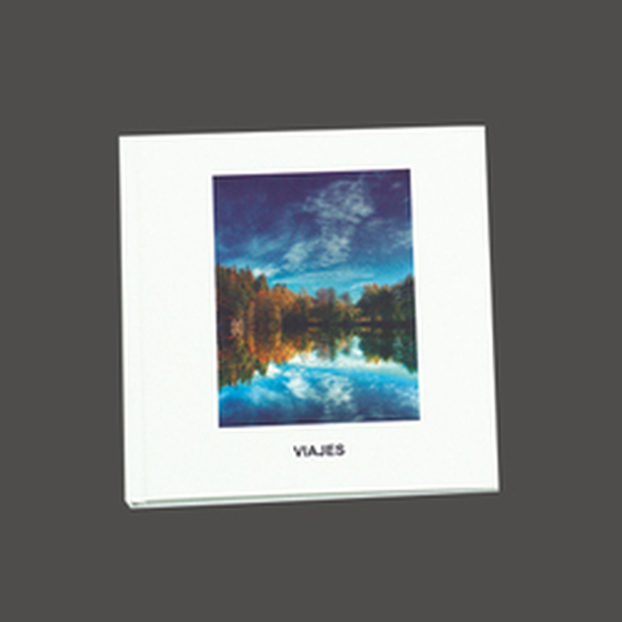 Mini álbum de 14x14 cm.