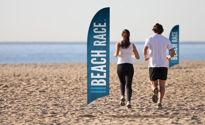 Beachflagg skaper oppmerksomhet både innvendig og utvendig