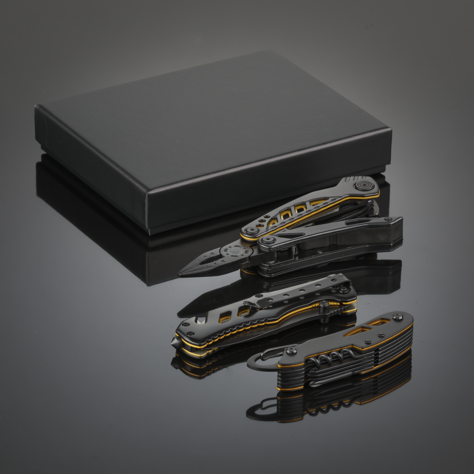 Verslo dovanos su logotipu