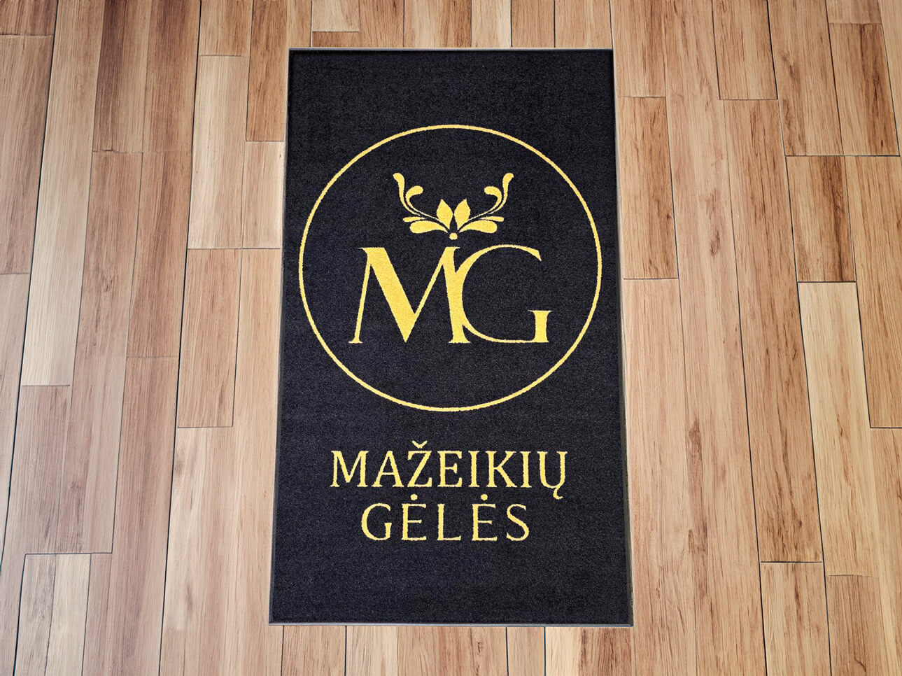 Reklāmas paklājs 2