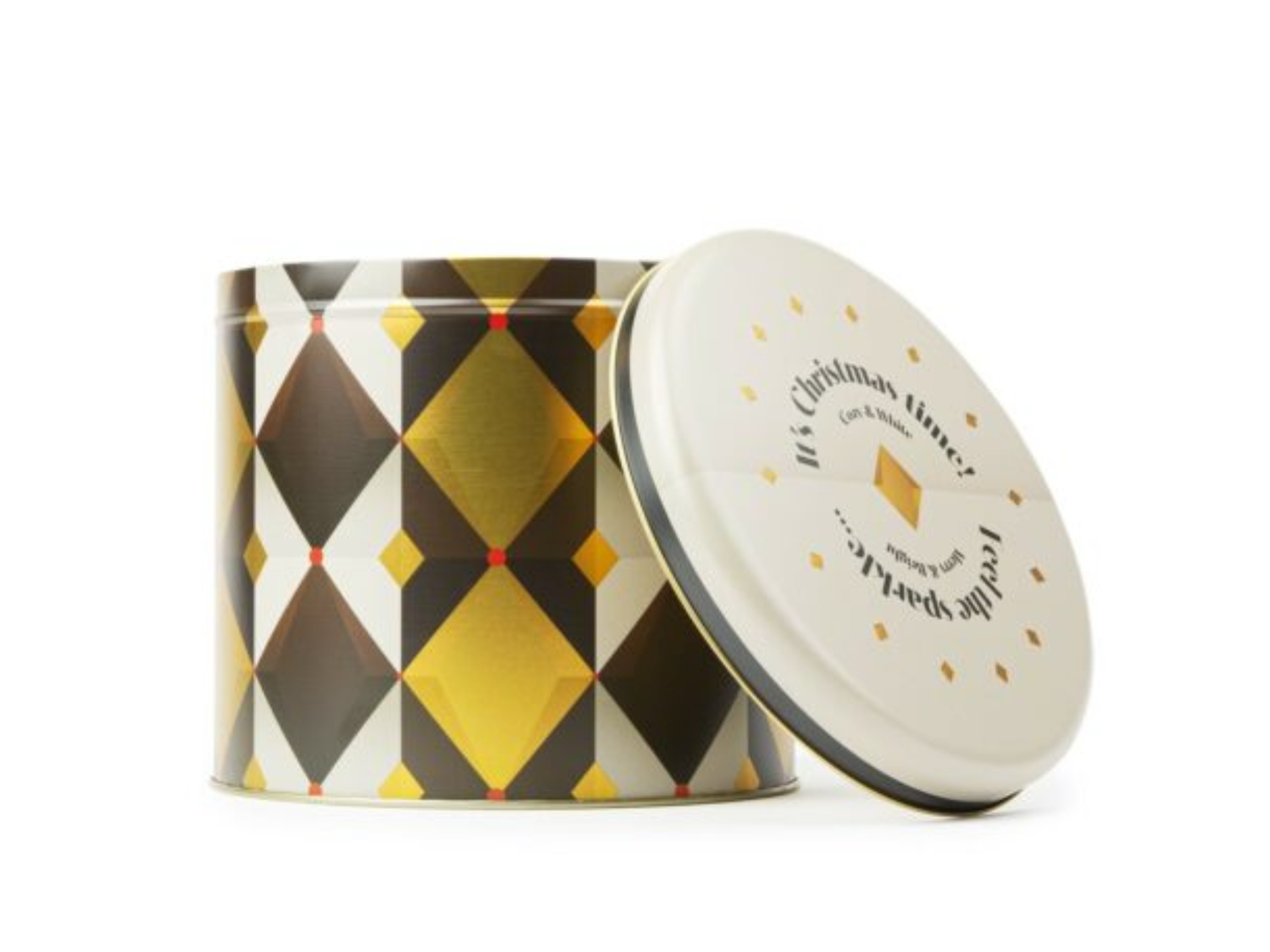 Panettone cake with mascarpone and forest berries