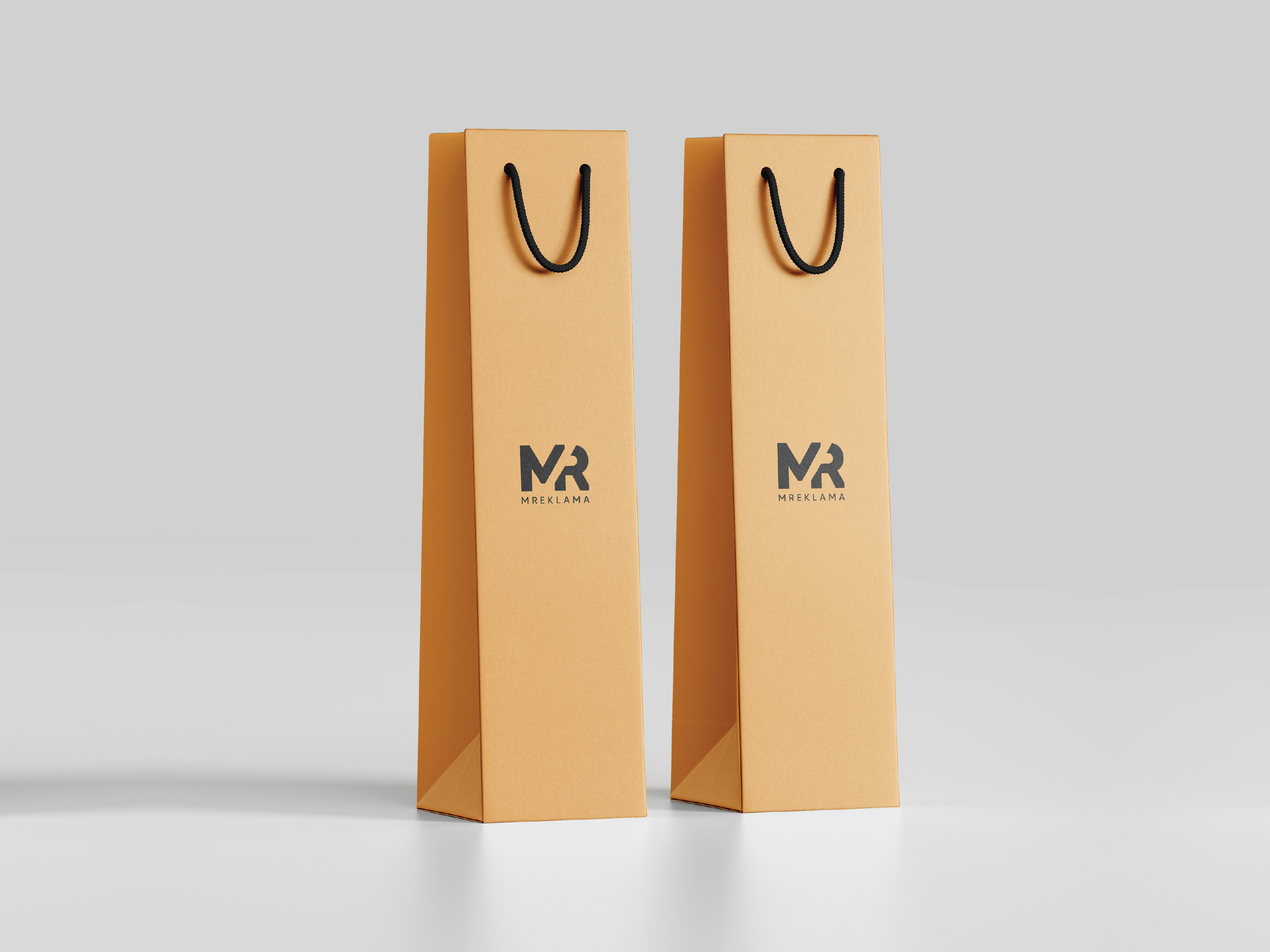 Laminated bags for bottles (120x110x420mm)