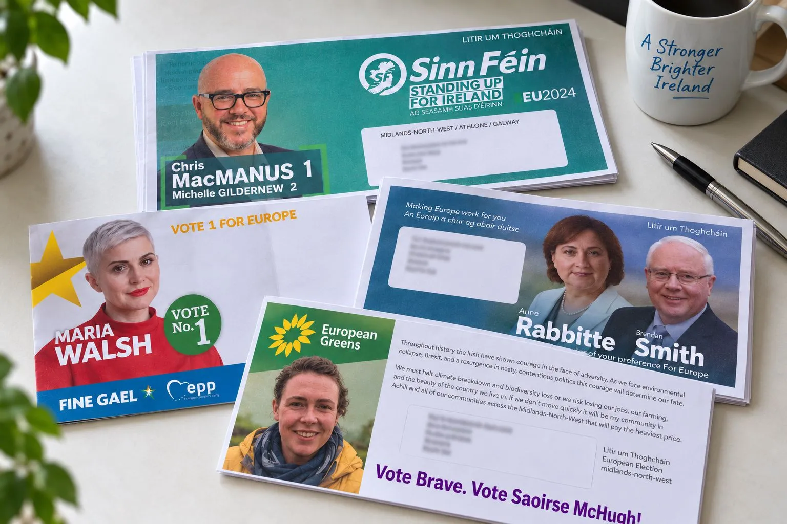 A flat lay of Litir um Thoghcháin election mailshots printed by Print Ready