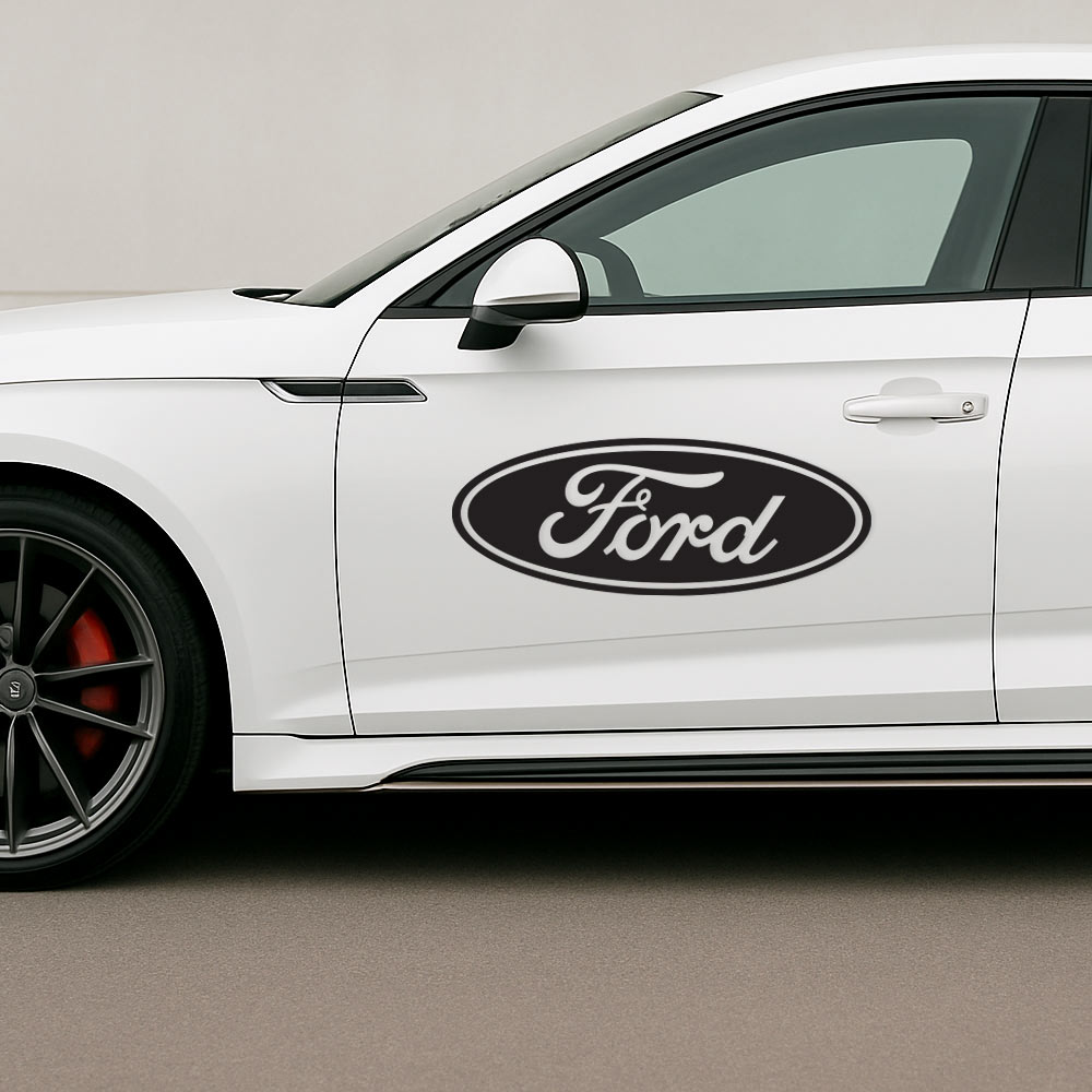 Ford logo Klistremerke Ford klistremerke montert på hvit bil