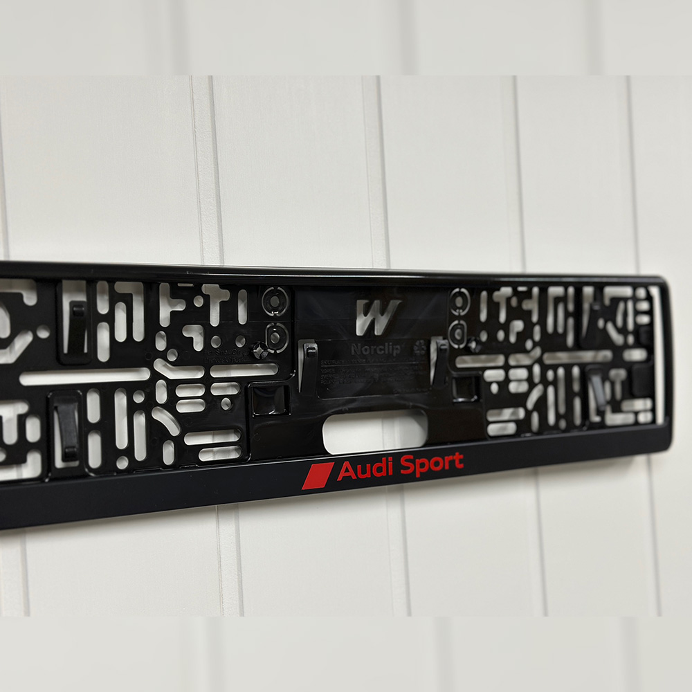 Skiltholder til bil - Audi Sport 4